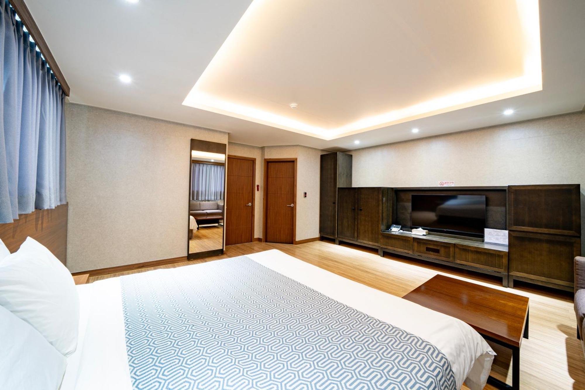 I-Check Hyunjin Hotel Donghae Zewnętrze zdjęcie