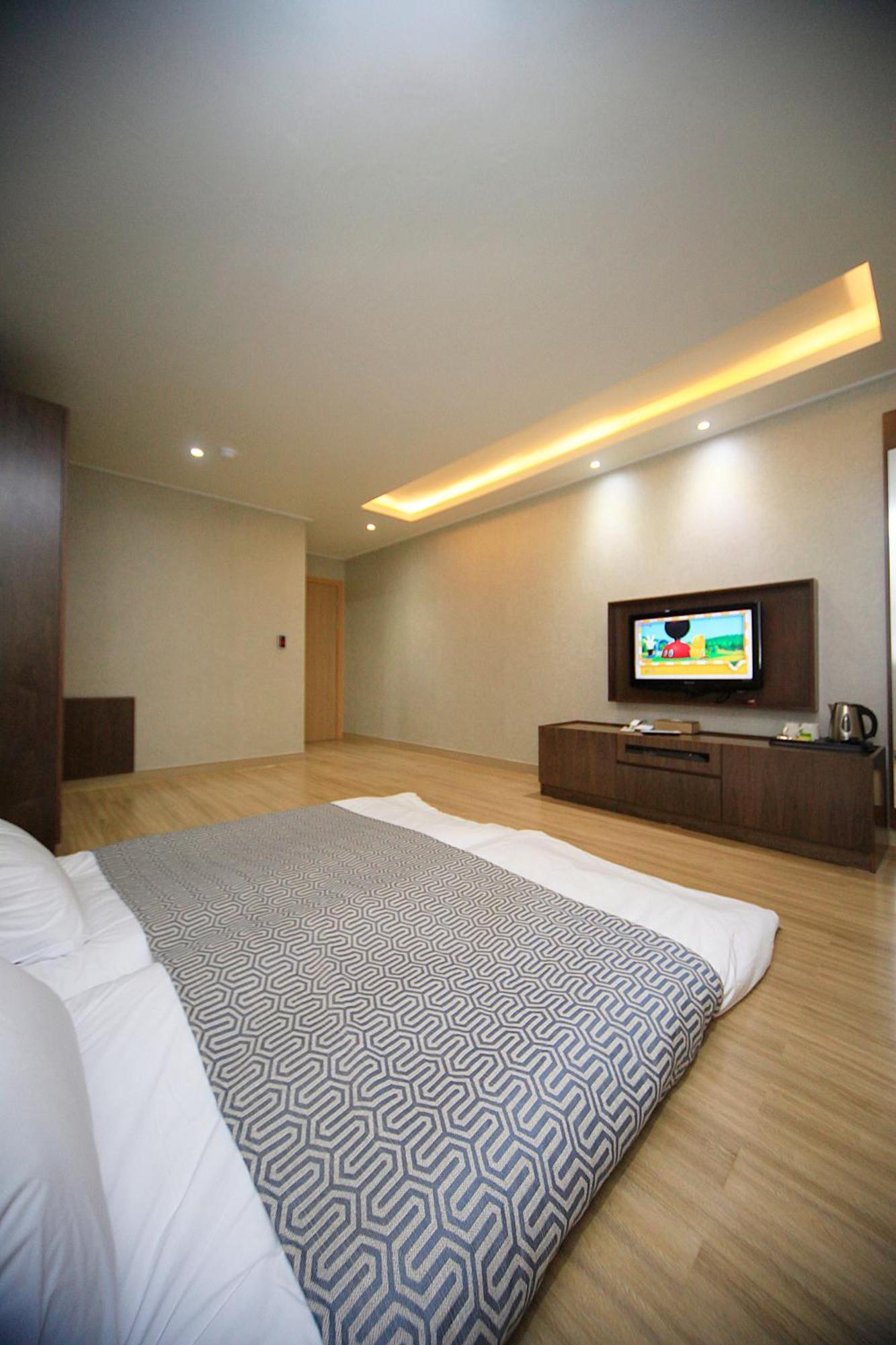 I-Check Hyunjin Hotel Donghae Zewnętrze zdjęcie